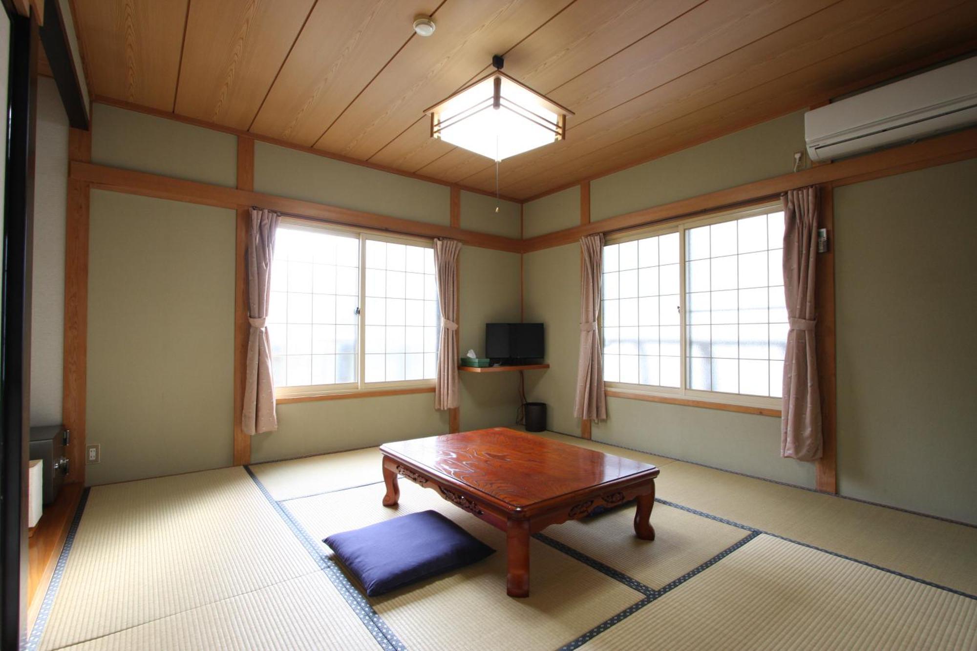 北信州 野沢温泉 民宿 やまや山荘 エクステリア 写真